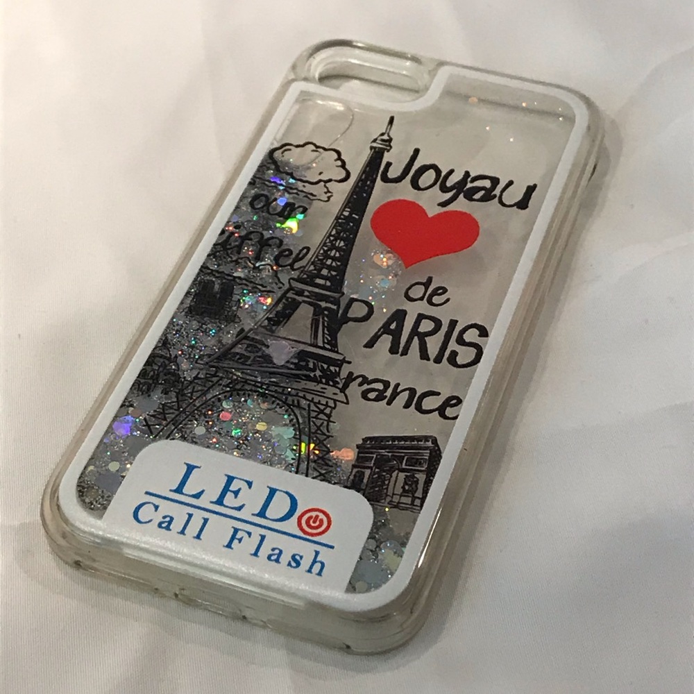 iPhone 7 Paris phone case